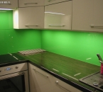 Lacobel zielony - panel kuchenny